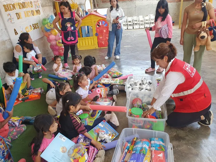 Familia beneficiada por Traperos de Emaús San Camilo